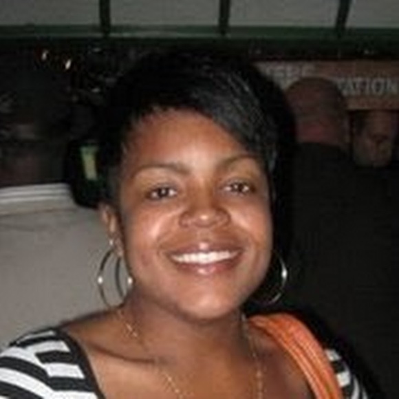 Meet your Posher, Anita - Picture 1 of 1